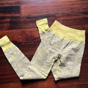 Bombshell sportswear leggings xsmall